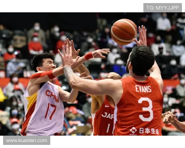 中国男篮全力备战世界杯 期待突破历史成绩再创辉煌 中国男篮全力备战世界杯 期待突破历史成绩再创辉煌