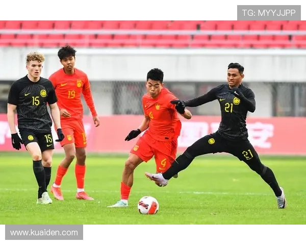 中国足球迎来新挑战 国家队新帅上任目标明确 力争亚洲杯突破 中国足球迎来新挑战 国家队新帅上任目标明确 力争亚洲杯突破