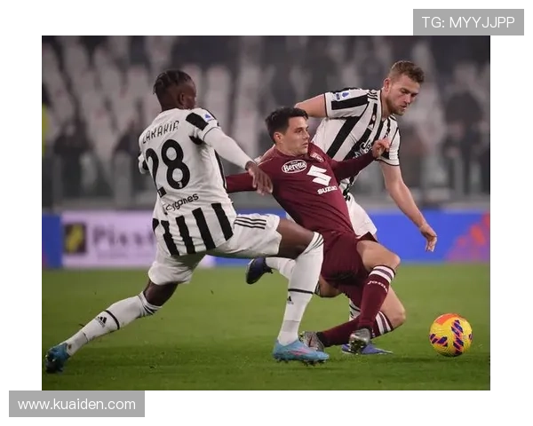 汉堡俱乐部迎来新赛季挑战 强势引援与年轻球员加盟为目标